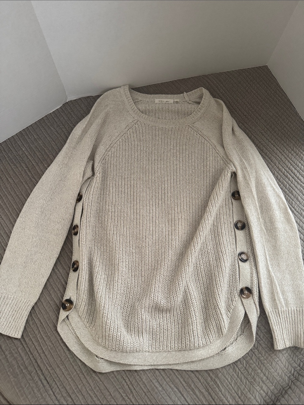 RD Style Button-Side Crewneck Sweater in Light Beige